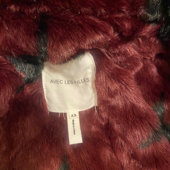 AVEC LES FILLES olive military coat with burgundy faux fur lining. Size XS - Picture 10 of 15